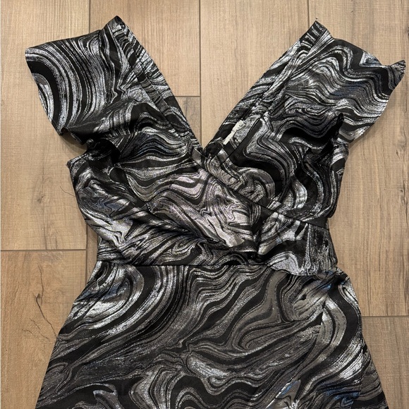 NWT Topshop Silver And Black Metallic Marble Mini Dress Small Size 6 New Years - Picture 2 of 8